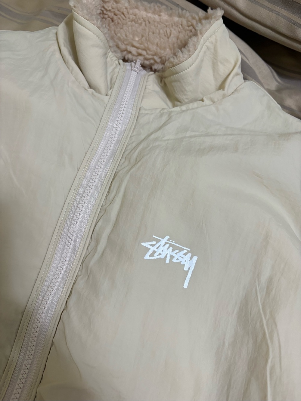 Stussy Reversible Sherpa Jacket Natural